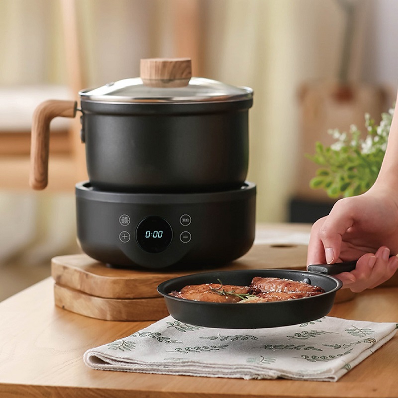 Kitchen Appliances B&Q - หม้อหุงข้าวไฟฟ้าอเนกประสงค์ 110V/220V กระทะทอดแบบไม่ติดกระทะ หม้อต้มบะหมี่สำหรับหอพัก หม้อไฟ 1.8